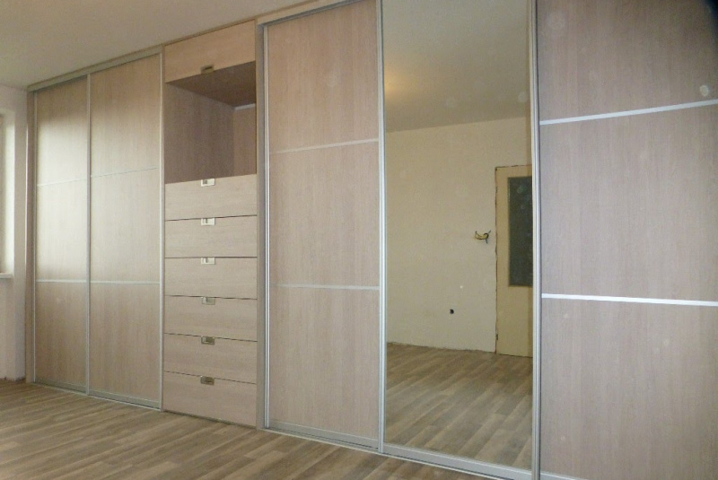 Ponuka / Vstavané skrine - foto Ponuka / Vstavané skrine - foto